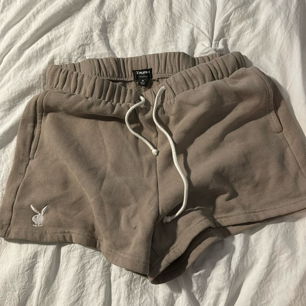 Packing shorts